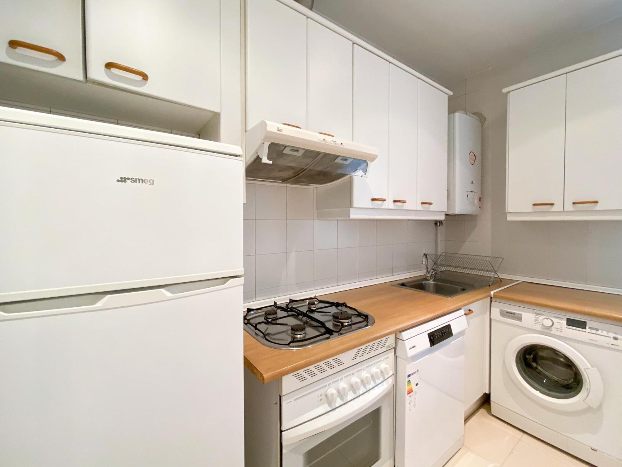 Montaber Apartments - La Paz Market Μαδρίτη Δωμάτιο φωτογραφία